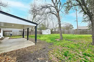 6413 Stonewall St, Greenville, TX 75402 - Photo 17