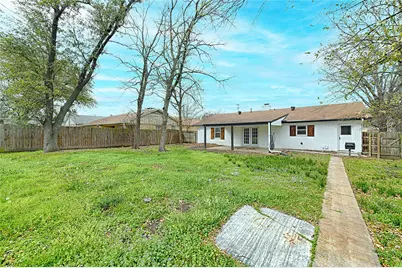 6413 Stonewall Street, Greenville, TX 75402 - Photo 23