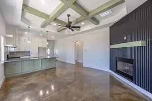 101 Sparrow Dr, Azle, TX 76020 - Photo 5