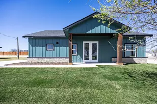 101 Sparrow Dr, Azle, TX 76020 - Photo 1