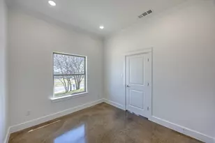 101 Sparrow Dr, Azle, TX 76020 - Photo 25
