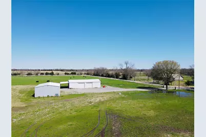 880 County Road 4210, Bonham, TX 75418 - Photo 17