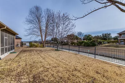 8410 Bridgewater Drive, Rowlett, TX 75088 - Photo 15