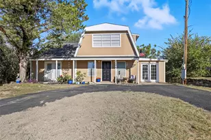 1106 Scenic Dr, Granbury, TX 76048 - Photo 3