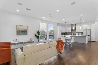 4905 Camdale Court, Dallas, TX 75206 - Photo 5