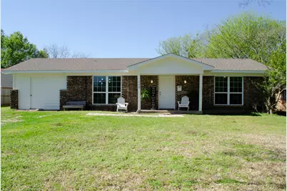 308 E Broadmore Avenue, Wills Point, TX 75169 - Photo 1