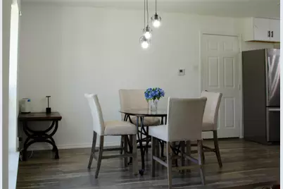 308 E Broadmore Avenue, Wills Point, TX 75169 - Photo 7