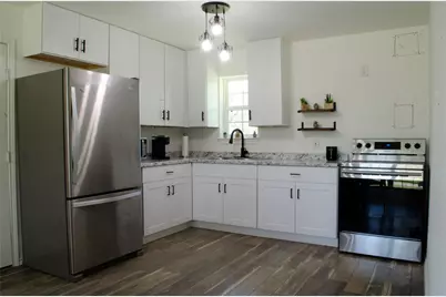 308 E Broadmore Avenue, Wills Point, TX 75169 - Photo 5