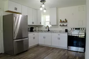 308 E Broadmore Ave, Wills Point, TX 75169 - Photo 5