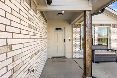 300 Lipscomb Street, Cleburne, TX 76031 - Photo 29