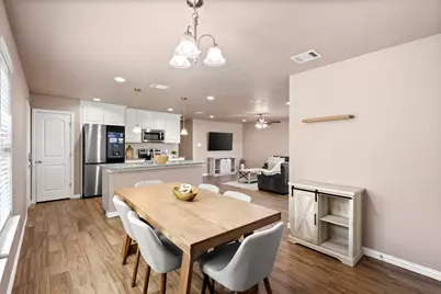 300 Lipscomb Street, Cleburne, TX 76031 - Photo 13