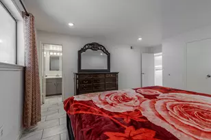 2721 W Oakdale Rd, Irving, TX 75060 - Photo 25