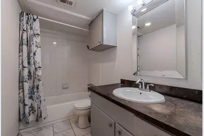 2721 W Oakdale Road, Irving, TX 75060 - Photo 21