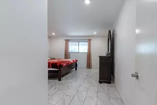 2721 W Oakdale Rd, Irving, TX 75060 - Photo 23