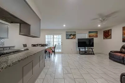 2721 W Oakdale Road, Irving, TX 75060 - Photo 3