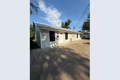 304 E Hickory Street #A, Kaufman, TX 75142 - Photo 11