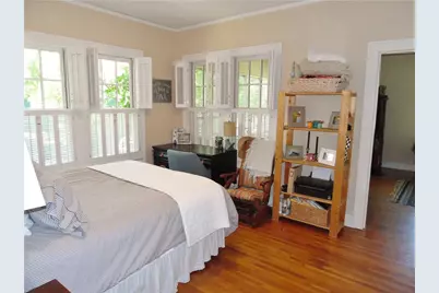 2222 Irwin Street, Fort Worth, TX 76110 - Photo 9