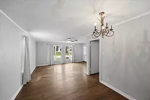 4301 Valentine St, Fort Worth, TX 76107 - Photo 9