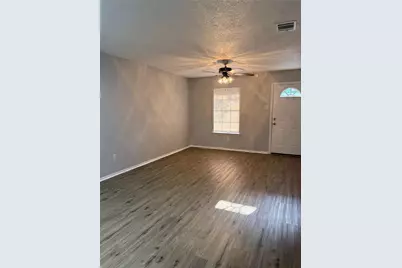 304 E Hickory Street #B, Kaufman, TX 75142 - Photo 3