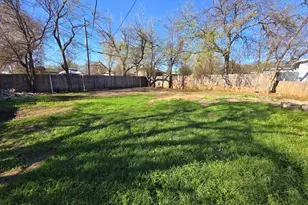 6044 Prothrow St, Fort Worth, TX 76112 - Photo 23