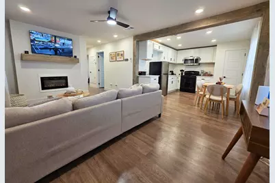 6044 Prothrow Street, Fort Worth, TX 76112 - Photo 7