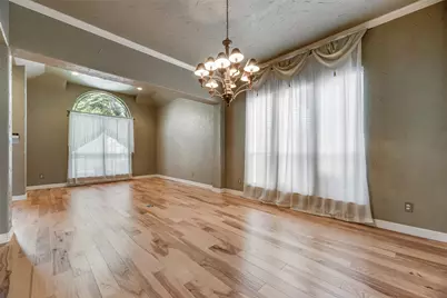 6006 Wallace Meadows Court, Arlington, TX 76001 - Photo 7