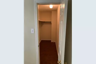 904 Valleybrook Drive, Lewisville, TX 75067 - Photo 11