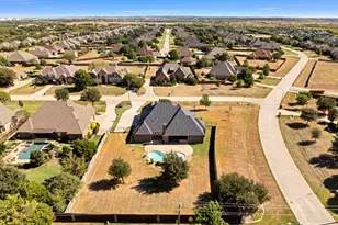 12901 Smokey Ranch Dr, Fort Worth, TX 76052 - Photo 35