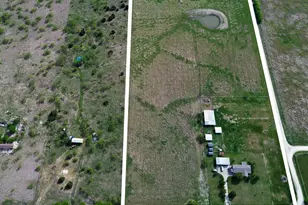 6930 NW County Rd 1210, Barry, TX 75102 - Photo 3