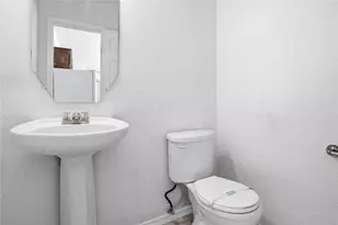 7988 Glenway Dr, Dallas, TX 75249 - Photo 27