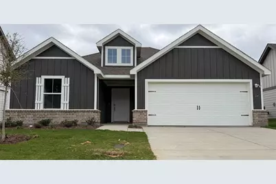 2040 Bobby Ashcraft Drive, Lindale, TX 75771 - Photo 1