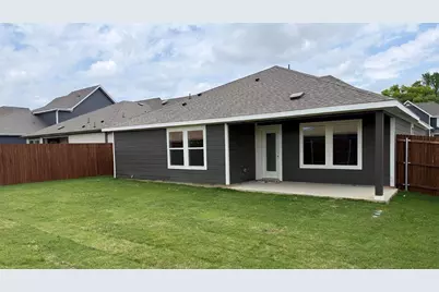 2040 Bobby Ashcraft Drive, Lindale, TX 75771 - Photo 13