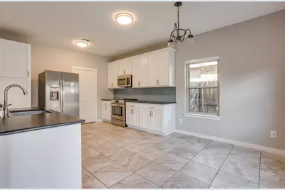 10020 Chrysalis Drive, Fort Worth, TX 76131 - Photo 9