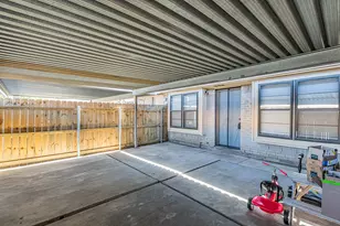 10 E Mountain Creek Dr, Grand Prairie, TX 75052 - Photo 5