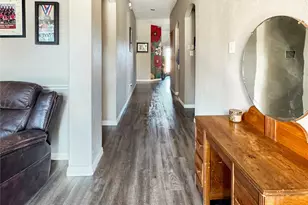 5228 Lake Grove Dr, Grand Prairie, TX 75052 - Photo 11