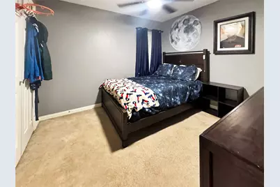 5228 Lake Grove Drive, Grand Prairie, TX 75052 - Photo 19