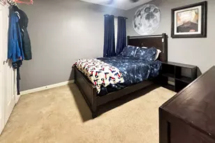 5228 Lake Grove Dr, Grand Prairie, TX 75052 - Photo 19