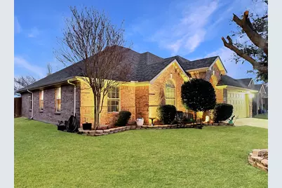 5228 Lake Grove Drive, Grand Prairie, TX 75052 - Photo 5