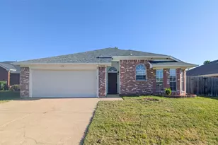 6702 Valley Branch Dr, Arlington, TX 76001 - Photo 1