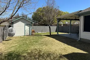 1216 Bold Forbes Dr, Grand Prairie, TX 75052 - Photo 27