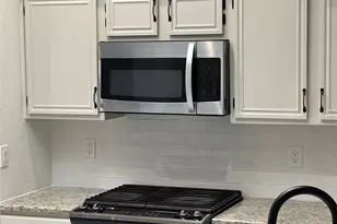 1216 Bold Forbes Dr, Grand Prairie, TX 75052 - Photo 15