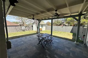 1216 Bold Forbes Dr, Grand Prairie, TX 75052 - Photo 25
