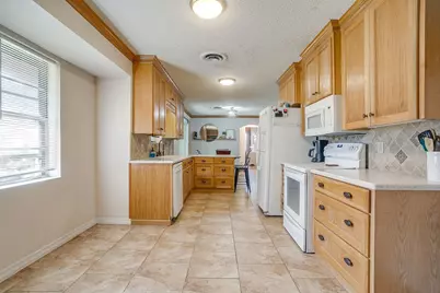 800 Brazos Drive, Mineral Wells, TX 76067 - Photo 21
