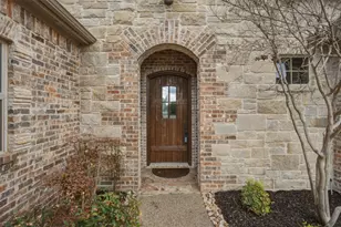 1404 Amsterdam Ct, Granbury, TX 76048 - Photo 3