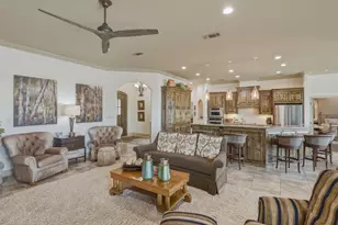 1404 Amsterdam Ct, Granbury, TX 76048 - Photo 9