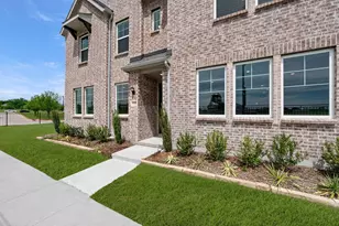 5700 Lakeview Dr, Watauga, TX 76148 - Photo 25