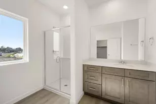 5700 Lakeview Dr, Watauga, TX 76148 - Photo 9