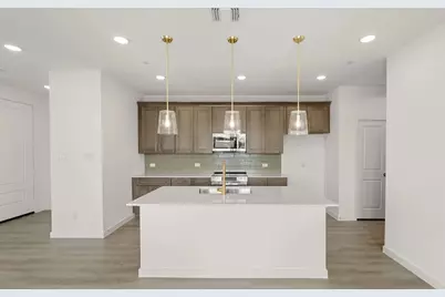 5700 Lakeview Drive, Watauga, TX 76148 - Photo 5