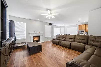 8641 Shadow Trace Drive, Fort Worth, TX 76244 - Photo 5