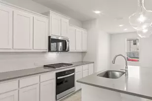 1967 Gentle Oak Trl, Corinth, TX 76210 - Photo 9